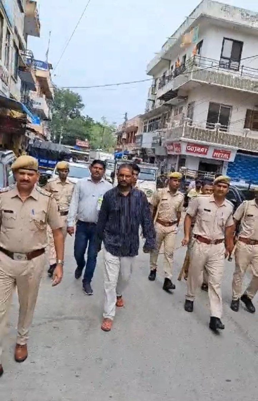 कोटा में पुलिस ने आरोपी का जुलूस निकाला !