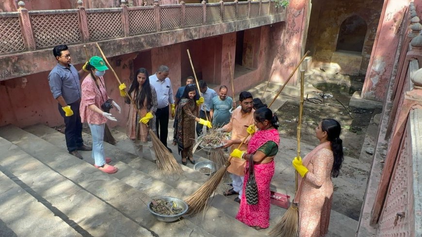 जूठण की बावड़ी में मान फाउंडेशन ने किया पौधारोपण और श्रमदान
